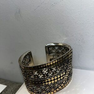 JH bracelet